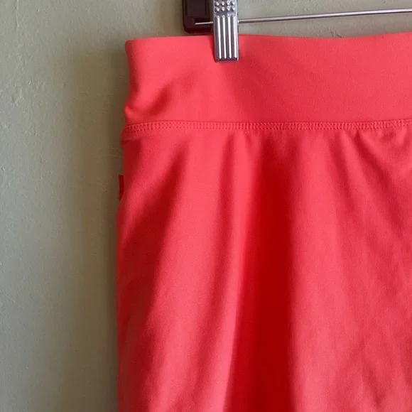 Salmon Colored Nike Skort - Picture 5 of 8